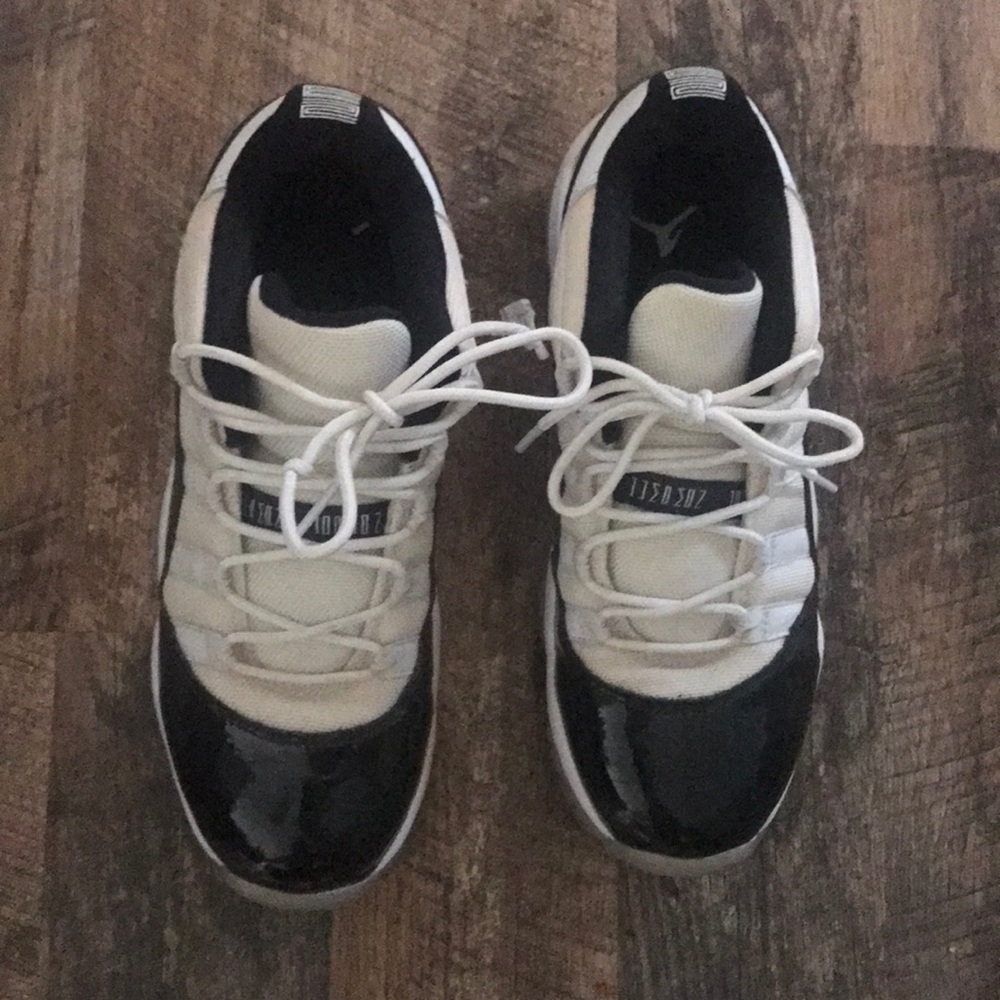 Jordan 11